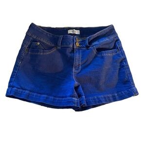 YMI Blue denim stretch jean shorts Size 11 / 30 Wanna Better Butt